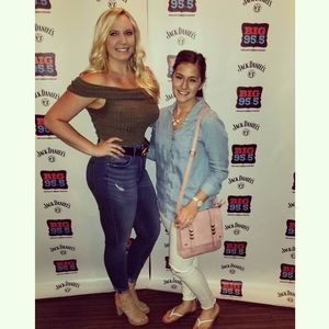 Meet your Posher, Kelsey